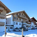 Apartment Duxeranger B 4 *